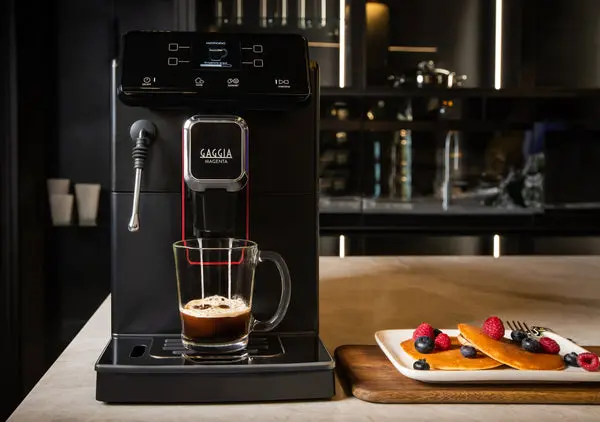 Gaggia Magenta Plus Espresso Machine – 120V 1