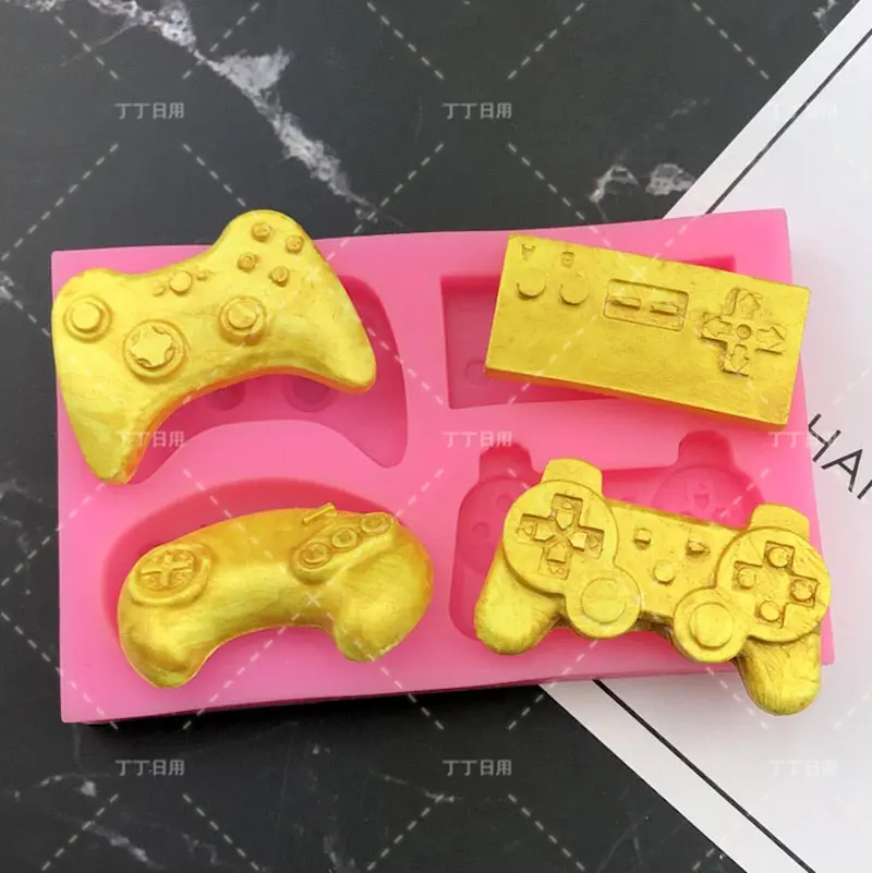 Gamepad-Shaped Silicone Mold – Novelty Craft & Candy Making Tool 1