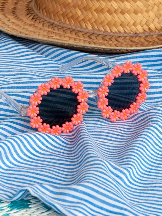 Pink Daisy Pattern Drinking Glasses Set 1
