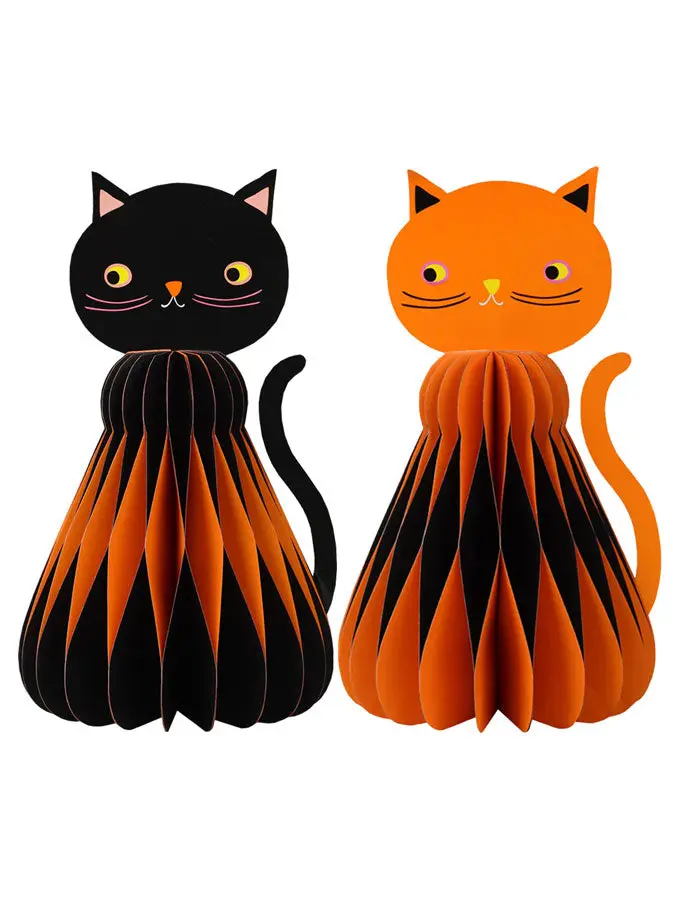 Set Of Halloween Cat Decorative Figurines 1