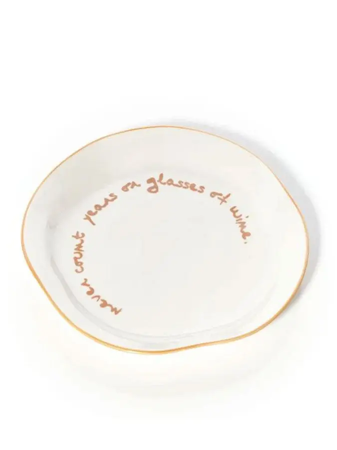 Wine Lover'S Ceramic Statement Plate – 'Never Count Years, Just Glasses Of Wine' 1